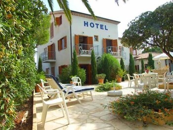 Hotel La Bastide Hotel La Bastide