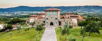 Pian Dei Mucini Resort Il Borgo Pian Dei Mucini Resort Il Borgo