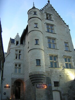 Hostellerie Gargantua Hostellerie Gargantua