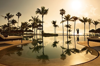 Preferred Club Junior Suite swim Out
