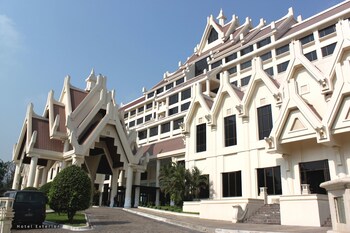 Rose Garden Hotel Rose Garden Hotel