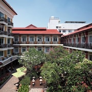 拉布特里村旅館