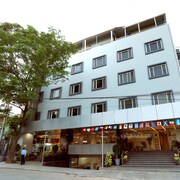朱布利山 OYO 旗艦飯店