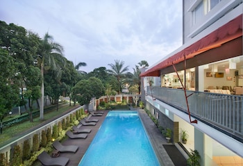 Grand Cakra Hotel Grand Cakra Hotel