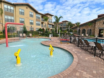 Bella Piazza Resort by IPG in Orlando, Florida