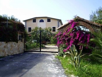 Agriturismo Aurella Agriturismo Aurella