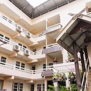 江斯里蓬旅館