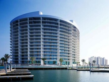 Bella Luna by Prickett Properties Bella Luna by Prickett Properties