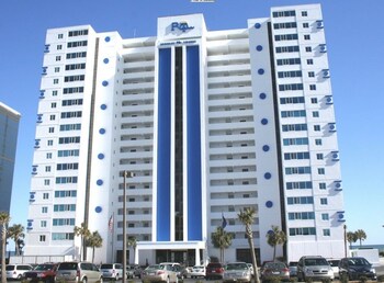 Club Regency in Regency Towers Club Regency in Regency Towers