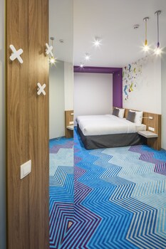 Superior Room, 1 Queen Bed