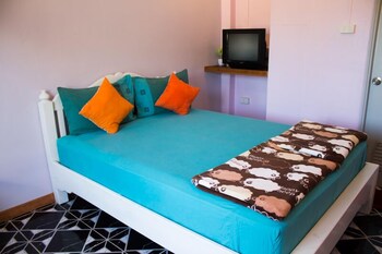 Baan Pug Takayai guesthouse Baan Pug Takayai guesthouse