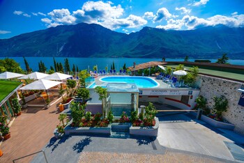 Garda Suite Hotel Garda Suite Hotel