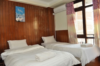 Deluxe Twin Room, 2 Bedrooms, Private Bathroom, Garden View