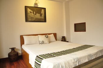 Double Standard Room: