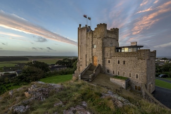 Roch Castle Hotel Roch Castle Hotel