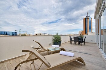 Jules Suites Jules Suites
