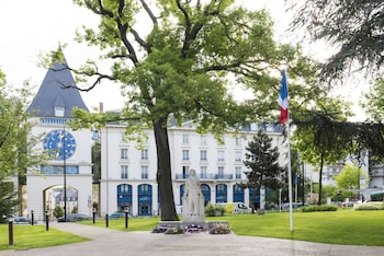 tarifs reservation hotels Plessis Grand Hôtel