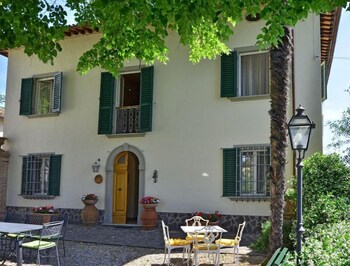Villa Buonaparte Villa Buonaparte