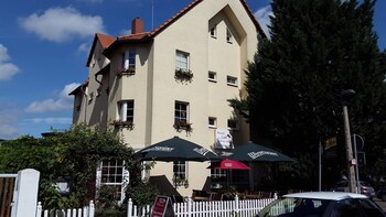 Pension & Restaurant Am Krähenberg Pension & Restaurant Am Krähenberg