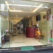 晃晃飯店