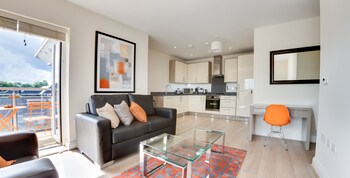 The Heights at Athena Court The Heights at Athena Court