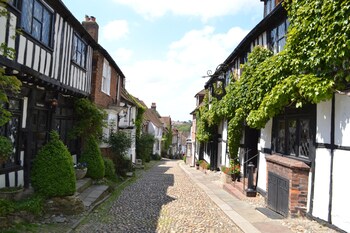The Mermaid Inn The Mermaid Inn