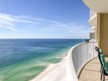 Ocean Villa Condos by Funquest VR Ocean Villa Condos by Funquest VR
