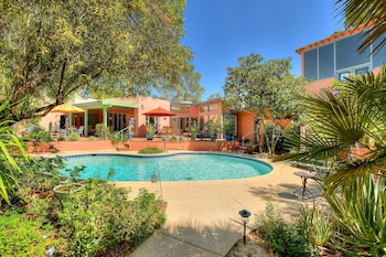 Azure Gate Bed And Breakfast Azure Gate Bed And Breakfast