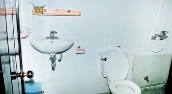 Standard Double or Twin Room (With Fan)