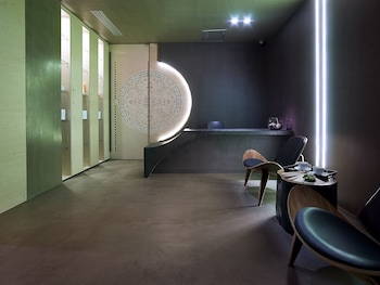 Exclusive Suite, Partial Sea View