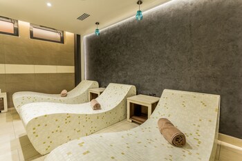 New Splendid Hotel & Spa - Adults Only New Splendid Hotel & Spa - Adults Only