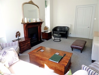 Superior Double Room, Ensuite (Cleeves Room)