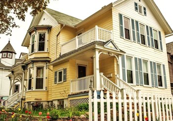 The Muse Gallery Guesthouse in Milwaukee, Wisconsin