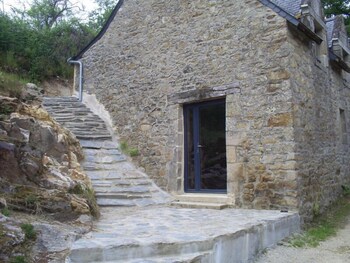 tarifs reservation hotels Les Gîtes du Moulin du Pomin