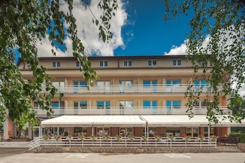 Hotel Macola Hotel Macola