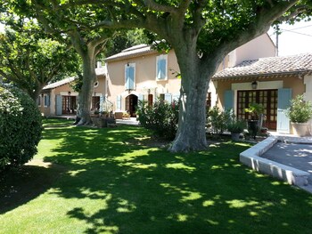 tarifs reservation hotels Villa Mas St Jean