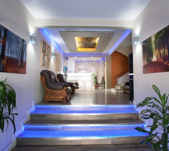 Hostal Real Aranjuez Hostal Real Aranjuez