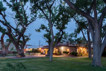 Thunderbird Lodge Thunderbird Lodge