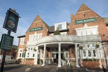 Royal Hotel Royal Hotel