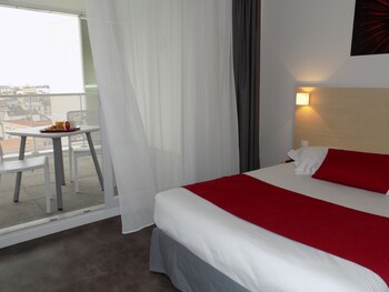 Hôtel Paris Saint-Ouen Hôtel Paris Saint-Ouen