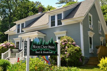 Moon Over Maine Moon Over Maine