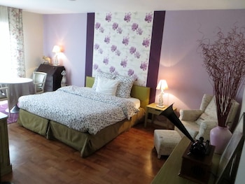 tarifs reservation hotels Résidence Carouge