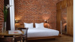 Brick Design Hotel