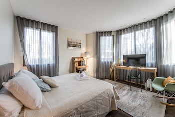 tarifs reservation hotels Vallat Lodges Annecy L'hôtel Particulier