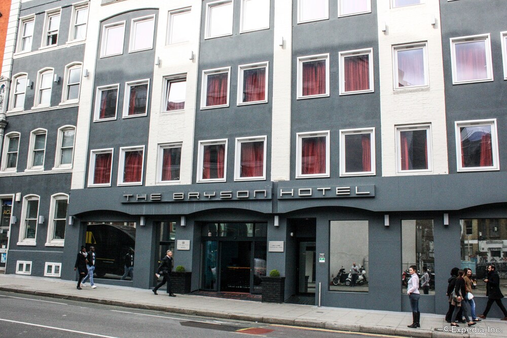 The Bryson Hotel London Inr 2994 Off 9 6 7 1 Best Offers On The Bryson Hotel