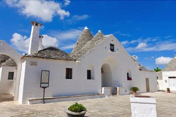 Charming Trulli Charming Trulli