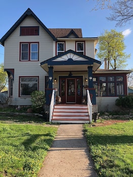 Blue Gables Bed and Breakfast Blue Gables Bed and Breakfast