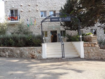 Talitha Kumi Guest House