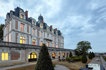 tarifs reservation hotels Château Saint-Michel, The Originals Relais (Relais du Silence)
