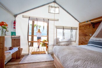 Wilderness Resort & Retreat - Cawley Point Wilderness Resort & Retreat - Cawley Point